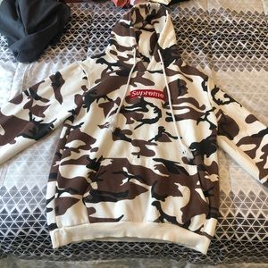 supreme hoodie